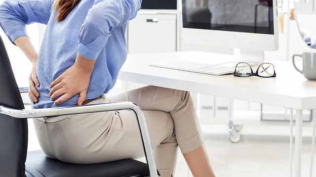 what causes lower back pain